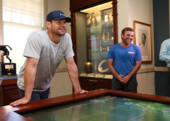 Remember When Brad Gilbert Coached Andy Roddick? (Relive the Glory Days of This Iconic Tennis Partnership)