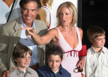 Who were the men Chris Evert married? A simple look at each Chris Evert spouse.