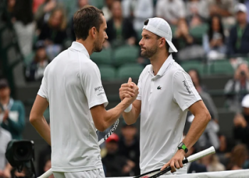 Jannik Sinner vs Jan Lennard Struff Prediction: Who Wins? Check Out the Head to Head Stats Breakdown.