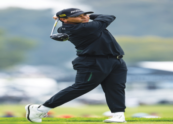 Where can you see the best Jason Day Malbon outfits? Check out his cool looks on the course.