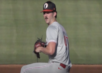 What are the key ncaa baseball pitching rules everyone should know? A simple breakdown for fans and players.