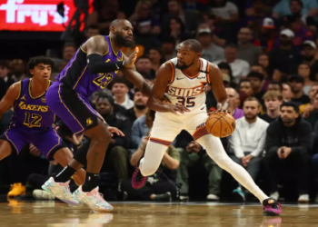 Phoenix Suns vs LA Lakers: Game Day Predictions & Highlights